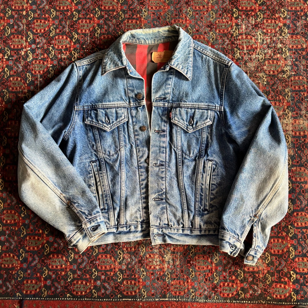 Vintage Levi’s Trucker Jacket Flannel Lined Made in USA 42R